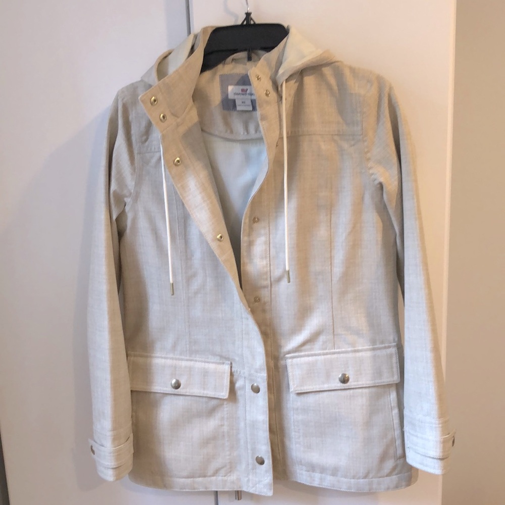 Vineyard Vines XS rain coat
